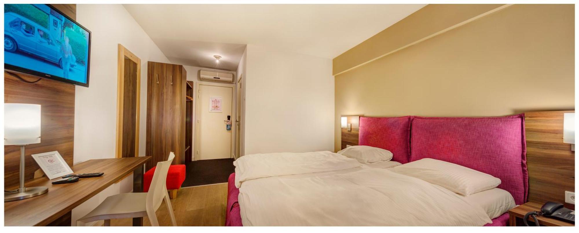Single Room,1674703232:JPEG